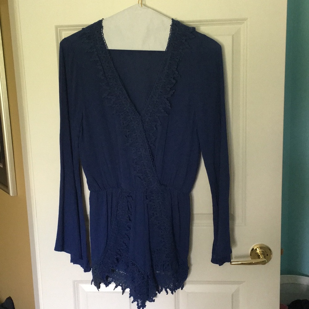 Blu Pepper Lace Long Sleeve Romper